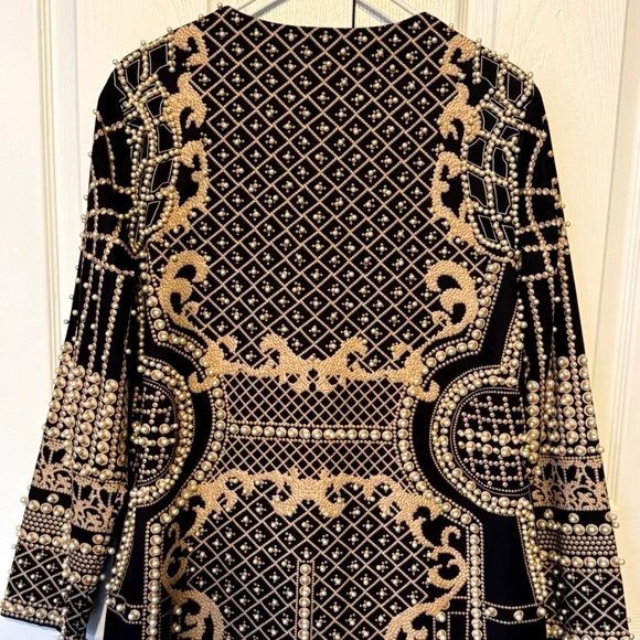 Elegant Black Blazer with Gold and Pearl Details Size M/L - Picture 4 of 7